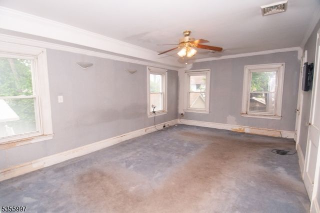 45 Summit Rd, Elizabeth City, NJ 07208