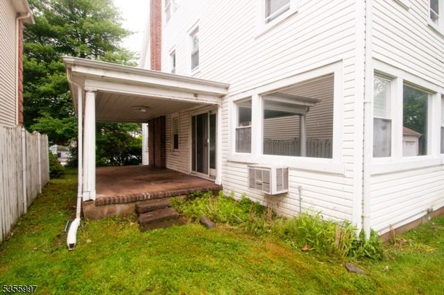 45 Summit Rd, Elizabeth City, NJ 07208