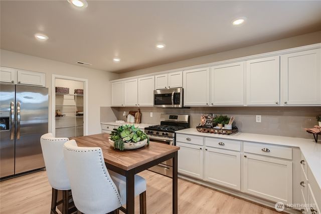 19921 137th Avenue E, Graham, WA 98338