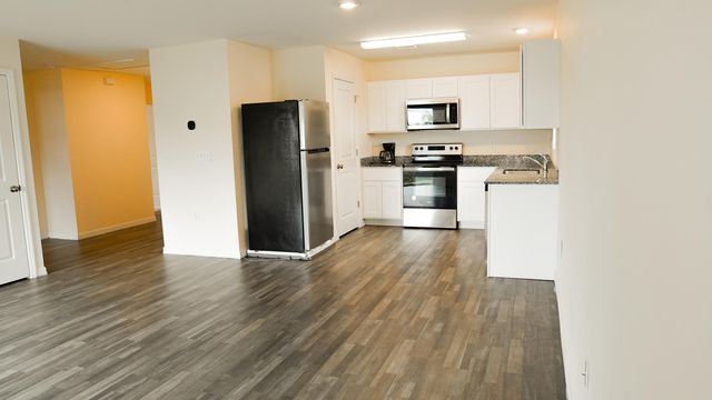 26 NE 12th Terrace, Cape Coral, FL 33909