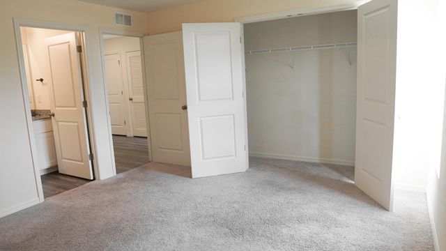 26 NE 12th Terrace, Cape Coral, FL 33909