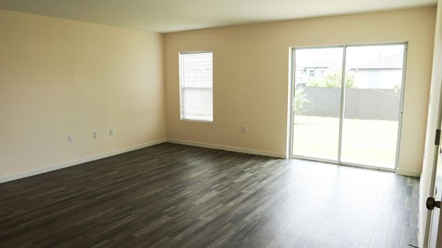 26 NE 12th Terrace, Cape Coral, FL 33909