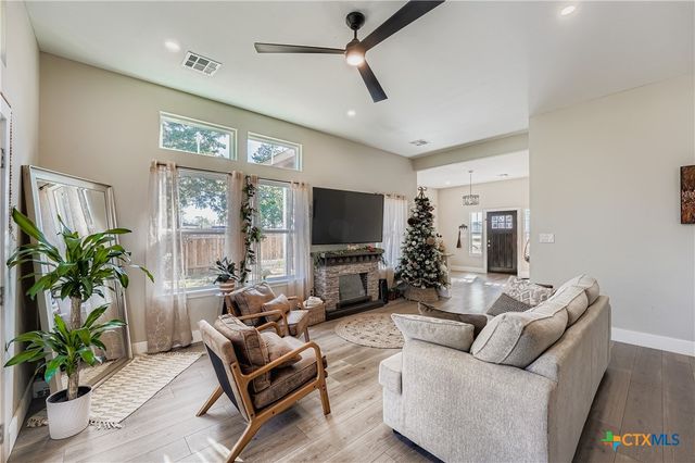 149 Arosa Drive, Elgin, TX 78621