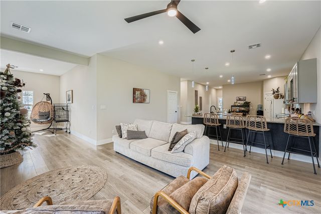 149 Arosa Drive, Elgin, TX 78621