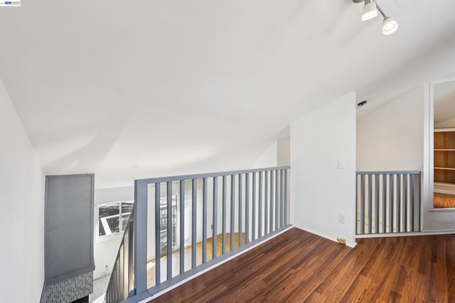 5400 mountain boulevard 340, Oakland, CA 94619