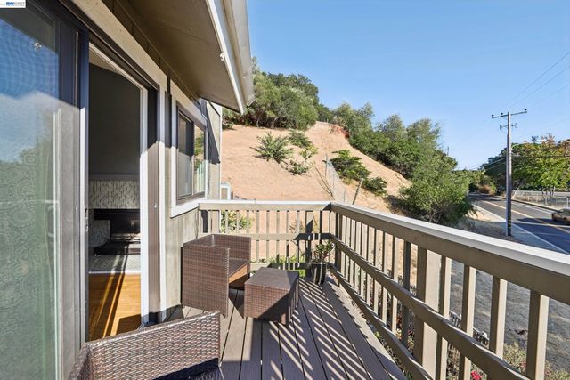 5400 mountain boulevard 340, Oakland, CA 94619