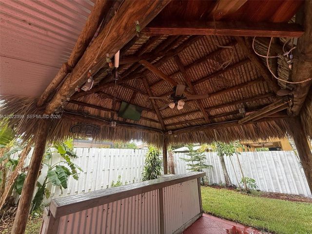 13313 NW 11th Dr, Sunrise, FL 33323