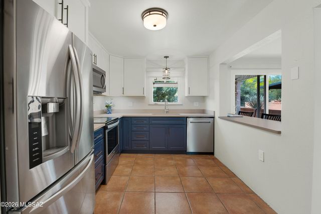 732 W Rio San Pedro, Green Valley, AZ 85614