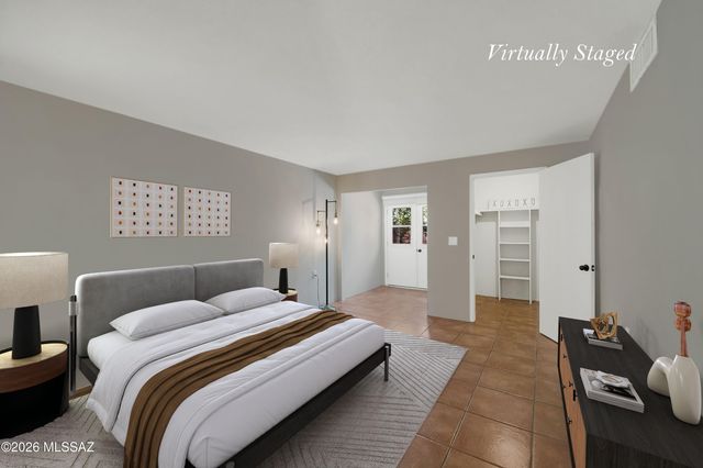 732 W Rio San Pedro, Green Valley, AZ 85614