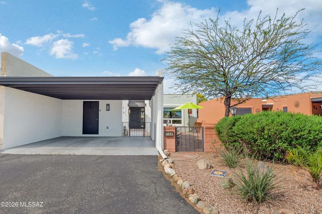 732 W Rio San Pedro, Green Valley, AZ 85614