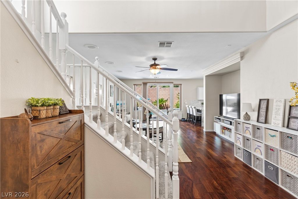 10473 Bolting Cloud Drive, Las Vegas, NV 89178 — photo 4