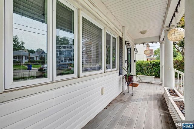 75 Mountain Way, Rutherford, NJ 07070