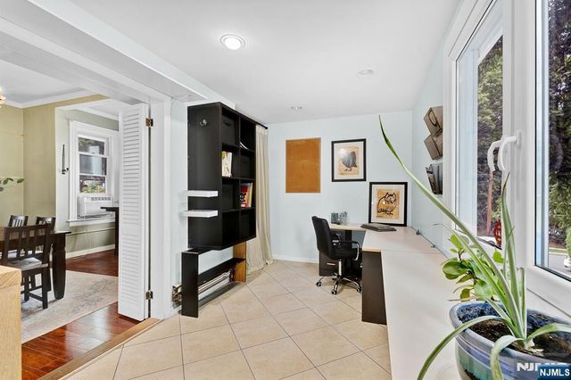 75 Mountain Way, Rutherford, NJ 07070