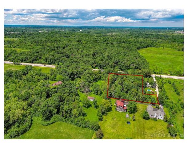 28W185 Geneva Road, West Chicago, IL 60185