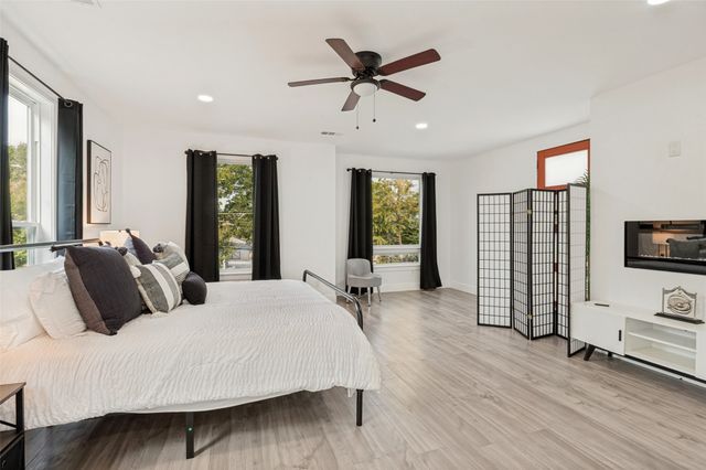 3314 Herbert Street, Dallas, TX 75212