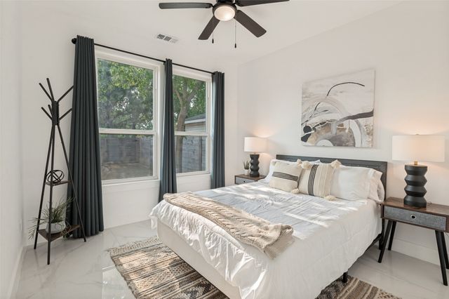 3314 Herbert Street, Dallas, TX 75212