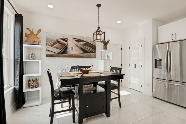 3314 Herbert Street, Dallas, TX 75212