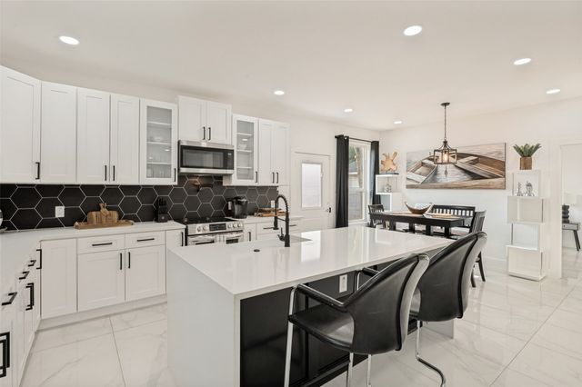 3314 Herbert Street, Dallas, TX 75212