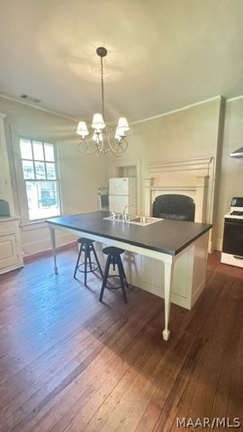 460 Clanton Avenue A, Montgomery, AL 36104