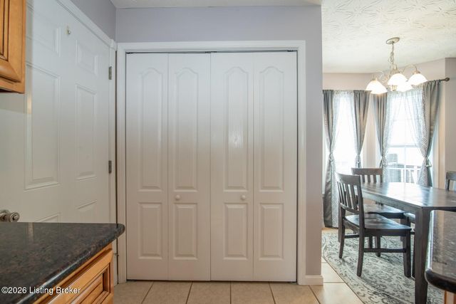 84 Collinbrook Dr, Rineyville, KY 40162