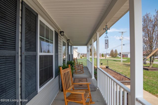 84 Collinbrook Dr, Rineyville, KY 40162