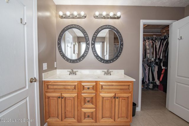 84 Collinbrook Dr, Rineyville, KY 40162