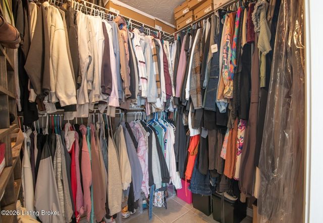 84 Collinbrook Dr, Rineyville, KY 40162