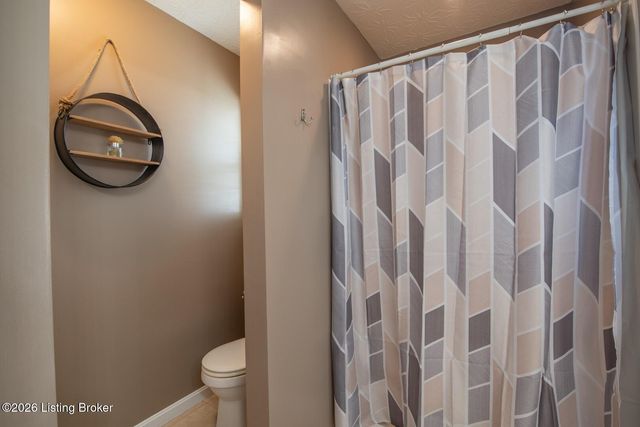 84 Collinbrook Dr, Rineyville, KY 40162