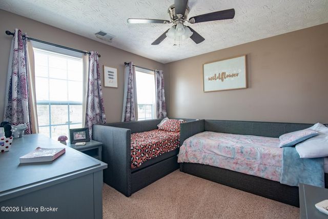 84 Collinbrook Dr, Rineyville, KY 40162