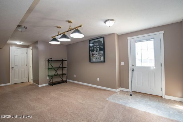 84 Collinbrook Dr, Rineyville, KY 40162