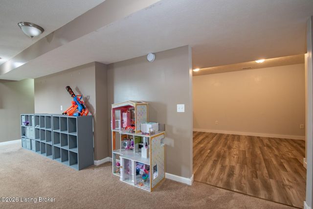 84 Collinbrook Dr, Rineyville, KY 40162