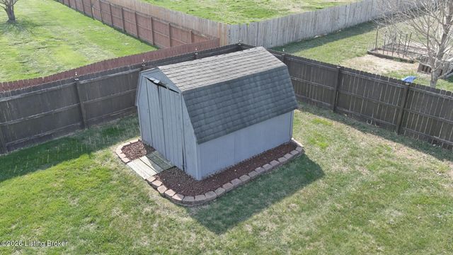 84 Collinbrook Dr, Rineyville, KY 40162