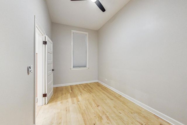 1642 W Bryn Mawr Avenue 1, Chicago, IL 60660