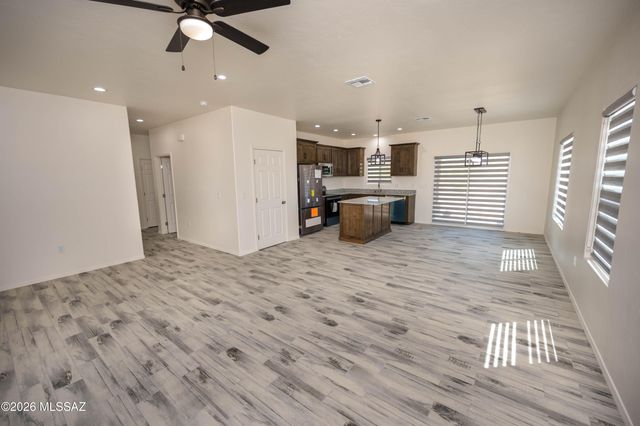 282 Via Italia, Rio Rico, AZ 85648
