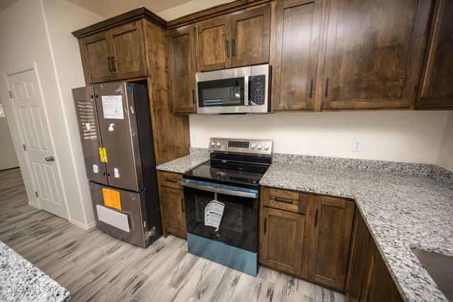 282 Via Italia, Rio Rico, AZ 85648