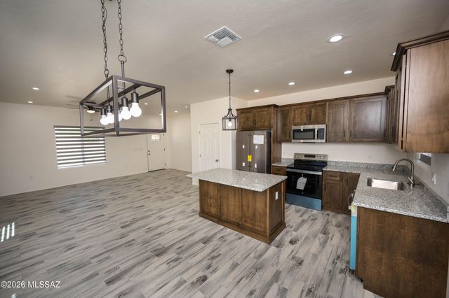 282 Via Italia, Rio Rico, AZ 85648