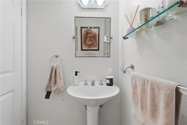 5340 Las Virgenes 11, Calabasas, CA 91302