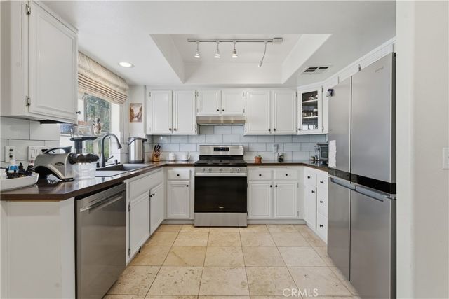 5340 Las Virgenes 11, Calabasas, CA 91302