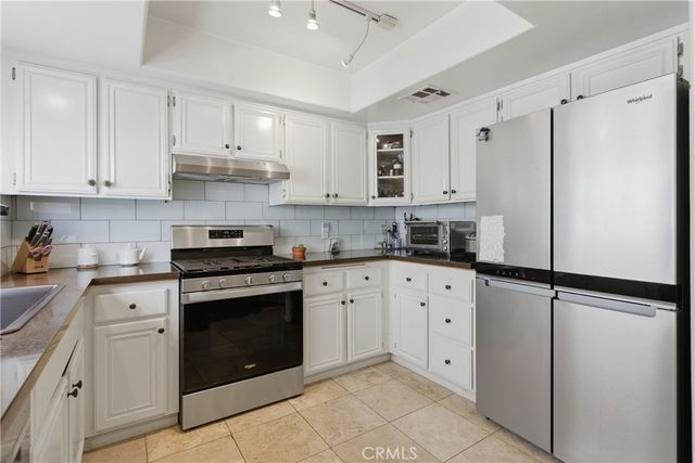 5340 Las Virgenes 11, Calabasas, CA 91302