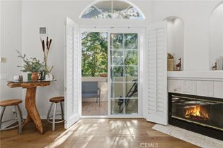 5340 Las Virgenes 11, Calabasas, CA 91302