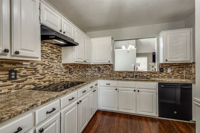 2003 Terracotta Court, Lewisville, TX 75067