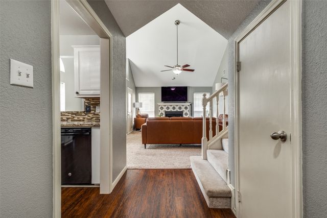 2003 Terracotta Court, Lewisville, TX 75067