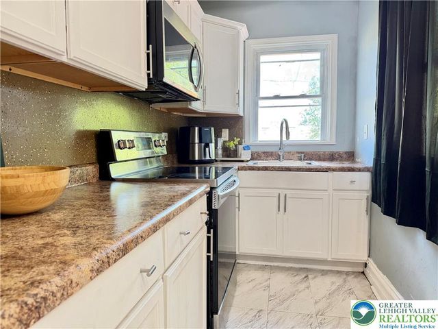 747 Saint John Street, Allentown City, PA 18103