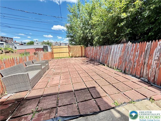 747 Saint John Street, Allentown City, PA 18103