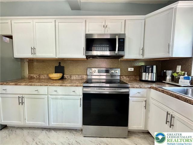 747 Saint John Street, Allentown City, PA 18103
