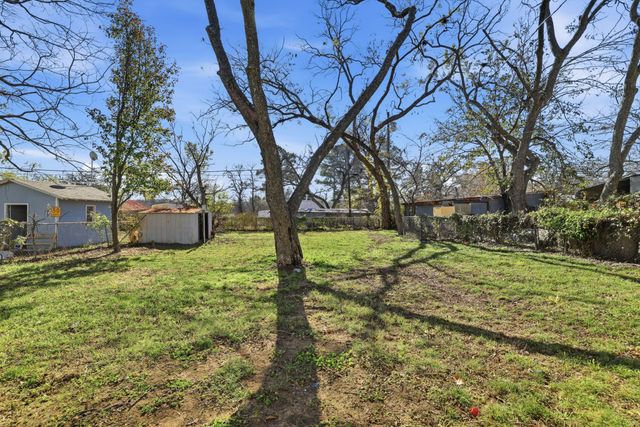 604 E Morton Street, Denison, TX 75021