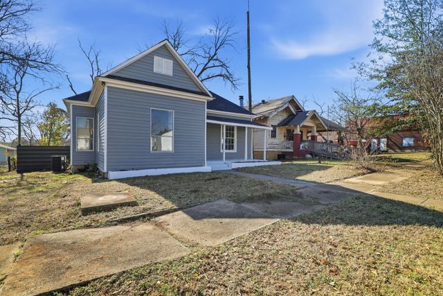 604 E Morton Street, Denison, TX 75021
