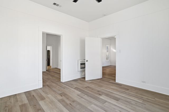 604 E Morton Street, Denison, TX 75021