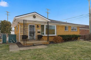 1544 Sheffield Road, Birmingham, MI 48009