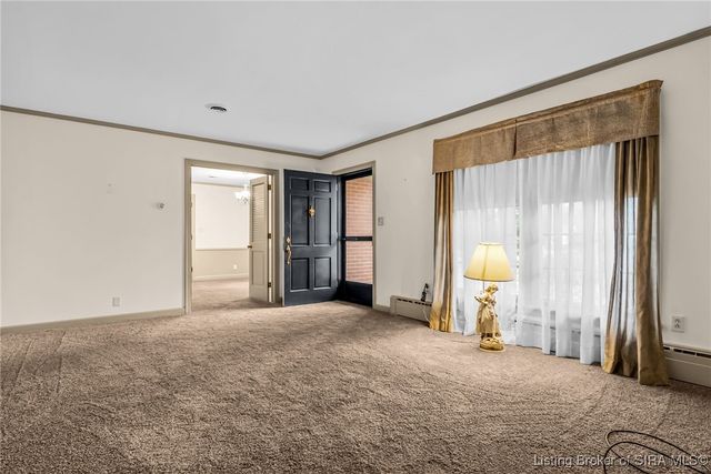 239 Hopkins Lane, Jeffersonville, IN 47130